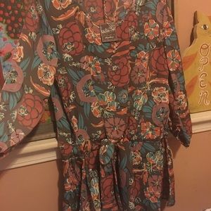 NWT Matilda Jane, tie waist, floral top - Large